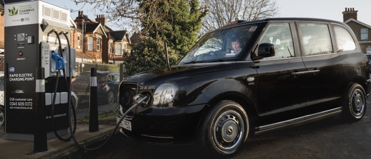 Taxi